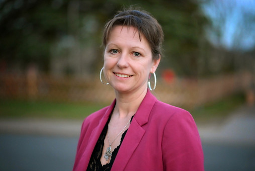 Kristin Arnold